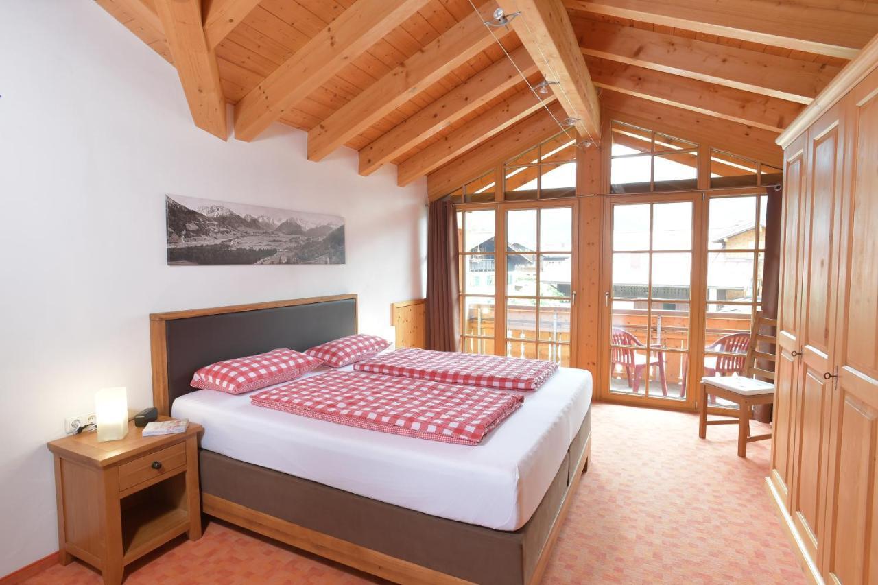AlpStern Ferienwohnung Oberstdorf Exterior foto